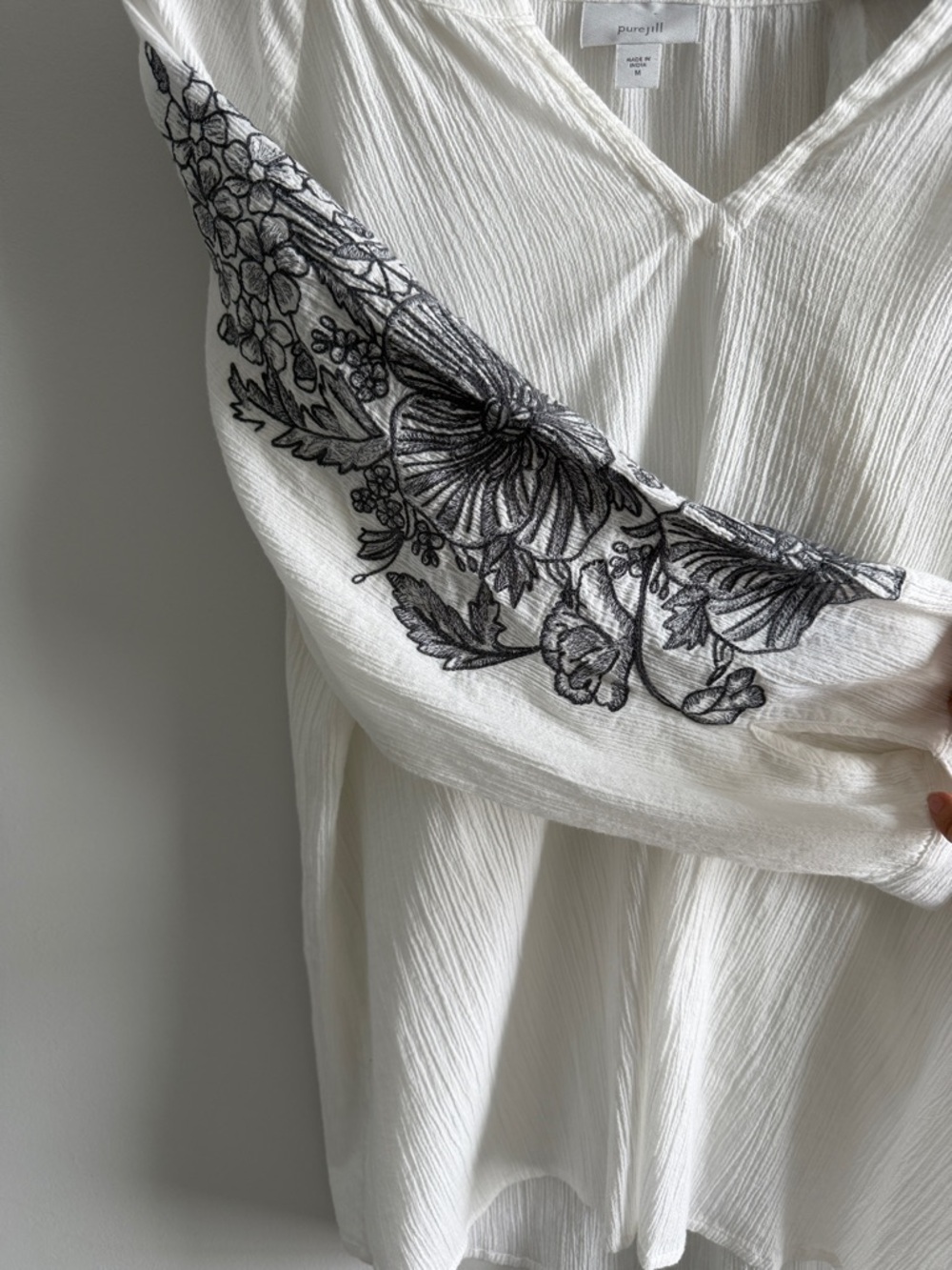 Pure Jill J.Jill Medium White Gauze Embroidered Sleeve Boho Top - Picture 6 of 11